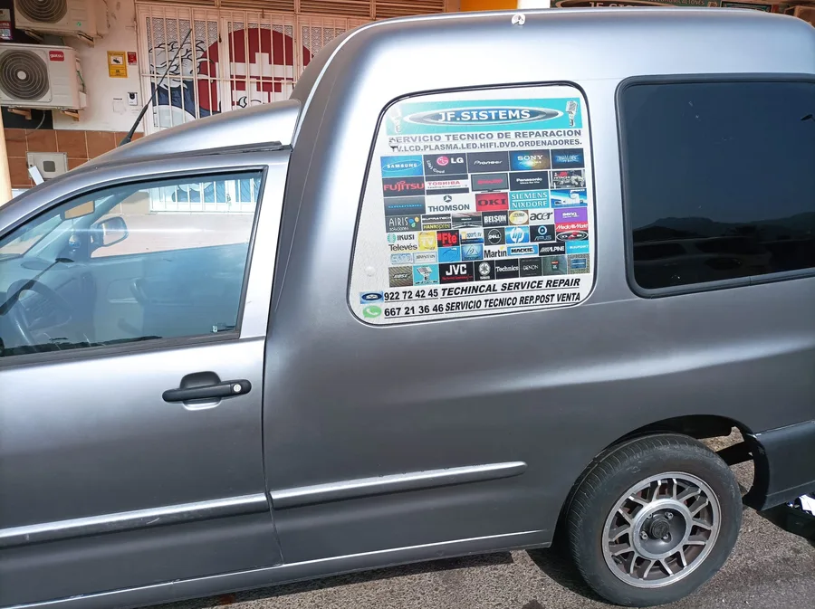 Vinilo Microperforado para Furgón — La Gráfica Tenerife